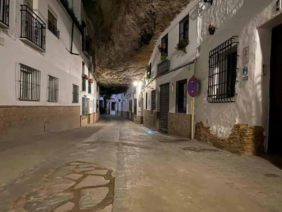 La Roca Encantada Setenil De Las Bodegas エクステリア 写真